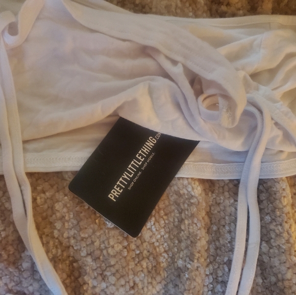 Halter crop - Picture 2 of 3